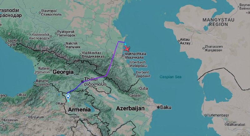 Рейс Гюмри — Москва подал сигнал 7700: Boeing 737-800 экстренно сел в Махачкале