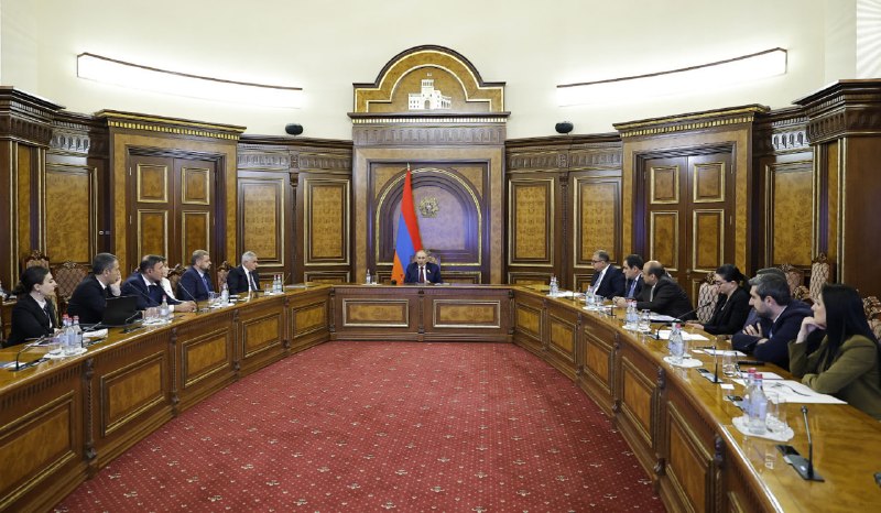 Пашинян обсудил реформу регистрации недвижимости в Армении